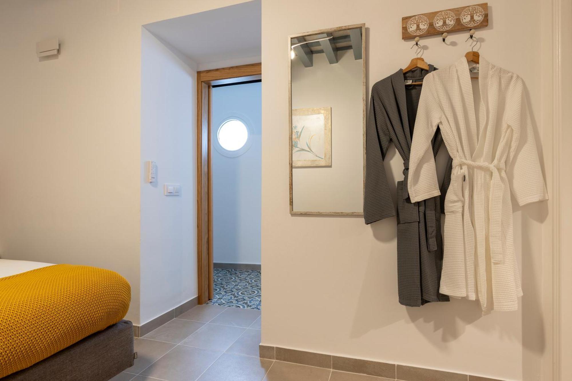 ホテル Victoria Seis メディナ＝シドニア 部屋 写真
